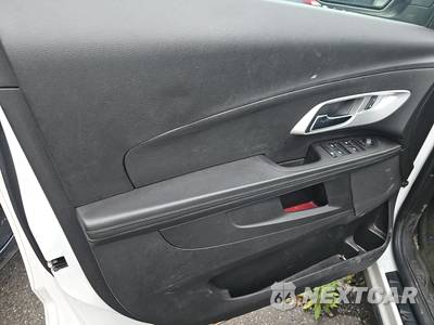 2014 Chevrolet Equinox LS 1LS - zdjęcie 9 z 31 - miniatura