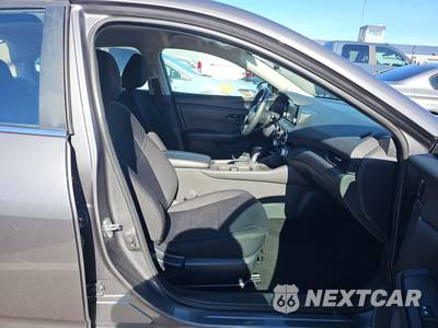 2024 Nissan Sentra S - zdjęcie 8 z 35 - miniatura