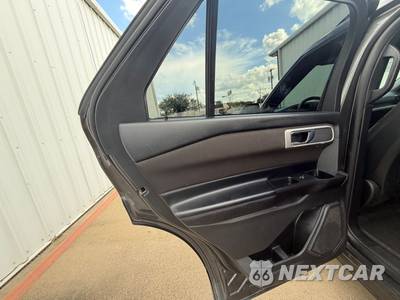 2020 Ford Explorer XLT - zdjęcie 44 z 51 - miniatura