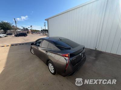 2016 Toyota Prius Two - zdjęcie 9 z 52 - miniatura