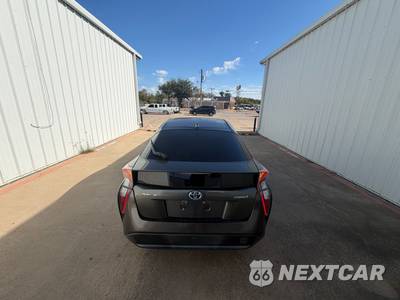 2016 Toyota Prius Two - zdjęcie 11 z 52 - miniatura