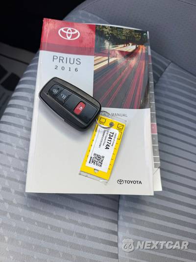 2016 Toyota Prius Two - zdjęcie 18 z 52 - miniatura