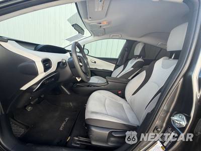 2016 Toyota Prius Two - zdjęcie 31 z 52 - miniatura