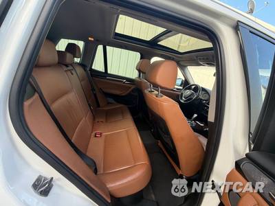 2016 BMW X3 Sports Activity Vehicle xDrive28i - zdjęcie 41 z 54 - miniatura