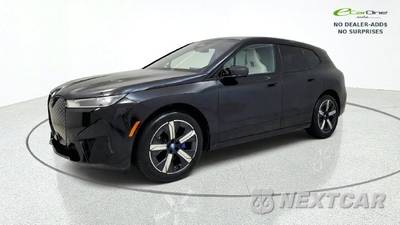 2024 BMW iX Sports Activity Vehicle xDrive50 - zdjęcie 3 z 50 - miniatura