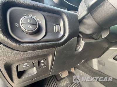 2020 Ram 1500 Big Horn Crew Cab Short Bed - zdjęcie 37 z 60 - miniatura