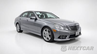 2010 Mercedes-Benz E 350 Sedan - zdjęcie 10 z 134 - miniatura