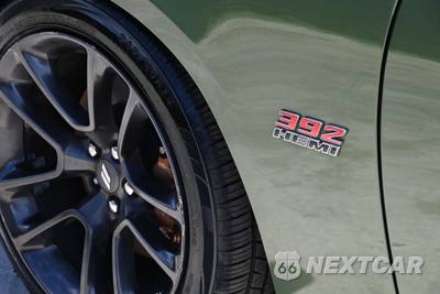 2020 Dodge Charger Scat Pack - zdjęcie 8 z 19 - miniatura