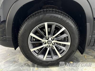 2019 Toyota Highlander XLE - zdjęcie 24 z 29 - miniatura