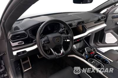 2025 Lamborghini Urus SE - zdjęcie 14 z 20 - miniatura