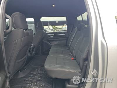 2025 Ram 1500 Lone Star Crew Cab Short Bed - zdjęcie 13 z 23 - miniatura