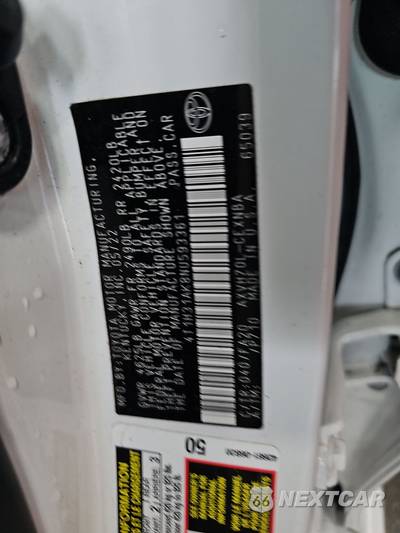 2022 Toyota Camry Hybrid LE - zdjęcie 14 z 31 - miniatura