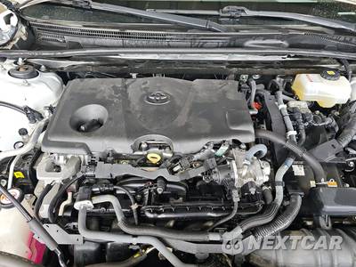 2022 Toyota Camry Hybrid LE - zdjęcie 15 z 31 - miniatura