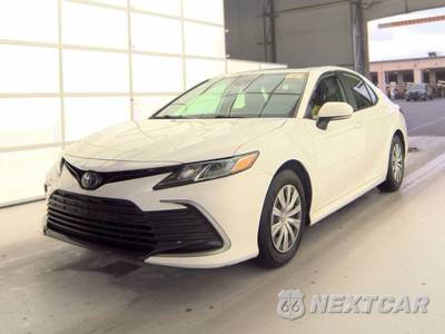 2022 Toyota Camry Hybrid LE - zdjęcie 1 z 31 - miniatura