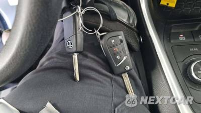 2025 Toyota RAV4 Hybrid LE - zdjęcie 19 z 28 - miniatura