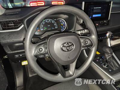 2025 Toyota RAV4 Hybrid LE - zdjęcie 10 z 28 - miniatura