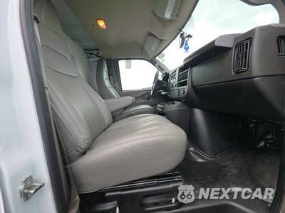 2025 Chevrolet Express 2500 Cargo Van 1WT 155.0" WB - zdjęcie 8 z 37 - miniatura