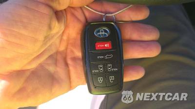 2024 Toyota Sienna XLE 7-Passenger 120.5" WB - zdjęcie 21 z 37 - miniatura