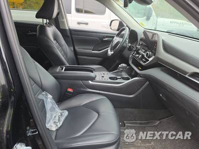 2023 Toyota Highlander XLE - zdjęcie 8 z 40 - miniatura
