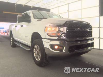 2024 Ram 2500 Big Horn Crew Cab Medium Bed - zdjęcie 4 z 23 - miniatura