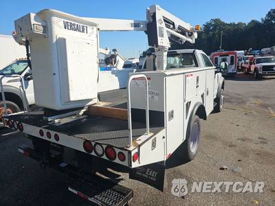 2019 Ford Super Duty F-450 Cab Chassis XL Regular Cab DRW - zdjęcie 4 z 39 - miniatura