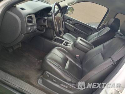 2012 Chevrolet Avalanche LT Crew Cab Short Bed 1LT - zdjęcie 4 z 28 - miniatura