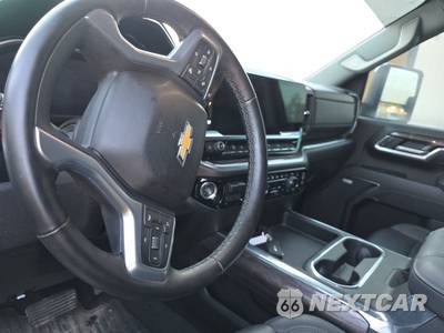 2026 Chevrolet Silverado 2500HD LTZ Crew Cab Short Bed 1LZ - zdjęcie 11 z 18 - miniatura