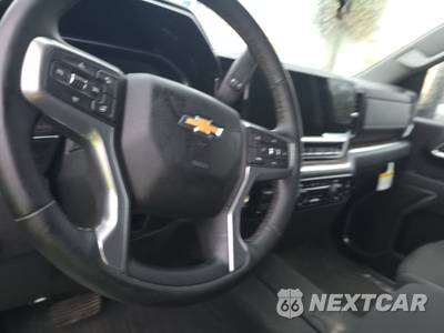 2026 Chevrolet Silverado 2500HD LT Crew Cab Short Bed 1LT - zdjęcie 11 z 28 - miniatura