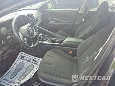 2022 Hyundai Elantra SEL - zdjęcie 7 z 46 - miniatura