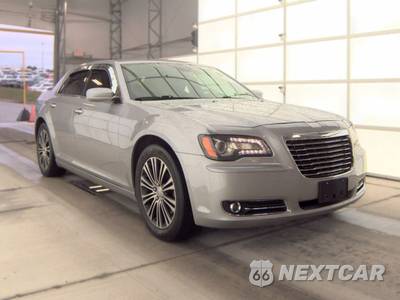 2014 Chrysler 300S - zdjęcie 3 z 40 - miniatura