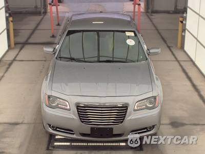 2014 Chrysler 300S - zdjęcie 2 z 40 - miniatura