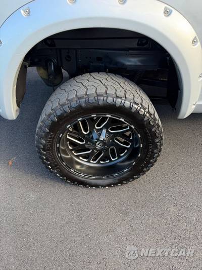 2017 Ram 2500 Laramie Crew Cab Medium Bed - zdjęcie 14 z 20 - miniatura
