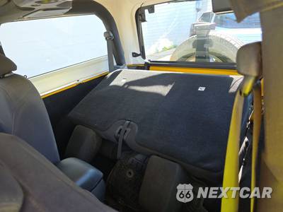 2015 Jeep Wrangler Sport - zdjęcie 13 z 30 - miniatura