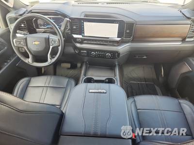 2024 Chevrolet Silverado 2500HD High Country Crew Cab Medium Bed 3LZ - zdjęcie 10 z 16 - miniatura