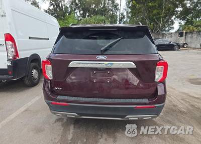 2022 Ford Explorer XLT - zdjęcie 5 z 17 - miniatura