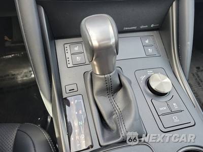 2023 Lexus IS 300 - zdjęcie 27 z 50 - miniatura