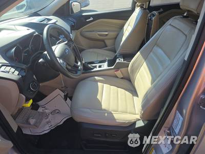 2017 Ford Escape Titanium - zdjęcie 13 z 35 - miniatura
