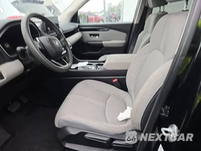 2023 Honda Pilot LX - zdjęcie 7 z 34 - miniatura