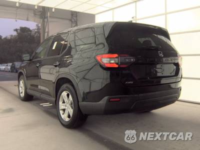 2023 Honda Pilot LX - zdjęcie 6 z 34 - miniatura