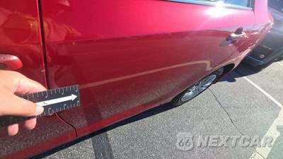 2012 Toyota Camry LE - zdjęcie 45 z 57 - miniatura