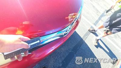 2012 Toyota Camry LE - zdjęcie 39 z 57 - miniatura