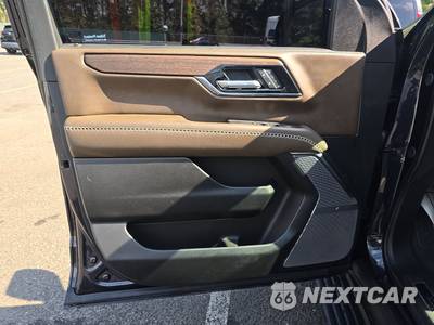 2025 GMC Yukon Denali Ultimate 5SB - zdjęcie 9 z 28 - miniatura