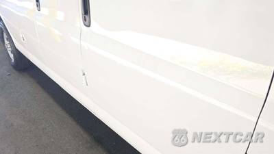2022 GMC Savana 3500 Passenger Van LS 1LS 155.1" WB - zdjęcie 24 z 39 - miniatura