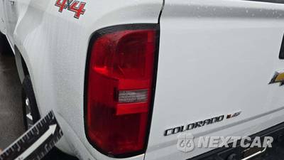 2018 Chevrolet Colorado LT Crew Cab Medium Bed 4LT - zdjęcie 32 z 38 - miniatura