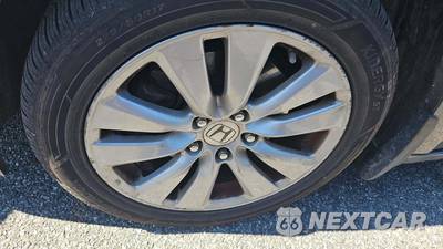 2011 Honda Accord Sedan EX-L w/Navigation - zdjęcie 25 z 50 - miniatura