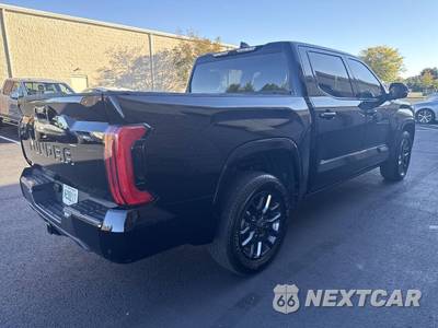 2026 Toyota Tundra Platinum Crew Cab Short Bed - zdjęcie 11 z 47 - miniatura