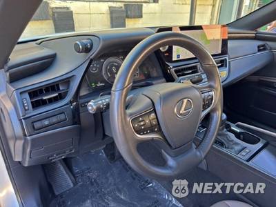 2024 Lexus ES 300h - zdjęcie 12 z 48 - miniatura