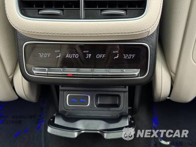 2026 Mercedes-Benz GLS 450 4MATIC - zdjęcie 43 z 48 - miniatura