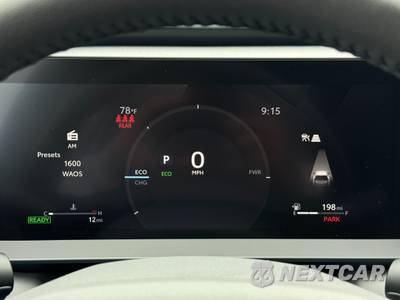 2026 Toyota RAV4 Hybrid XLE Premium - zdjęcie 16 z 48 - miniatura