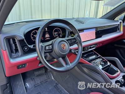 2024 Porsche Cayenne - zdjęcie 12 z 48 - miniatura